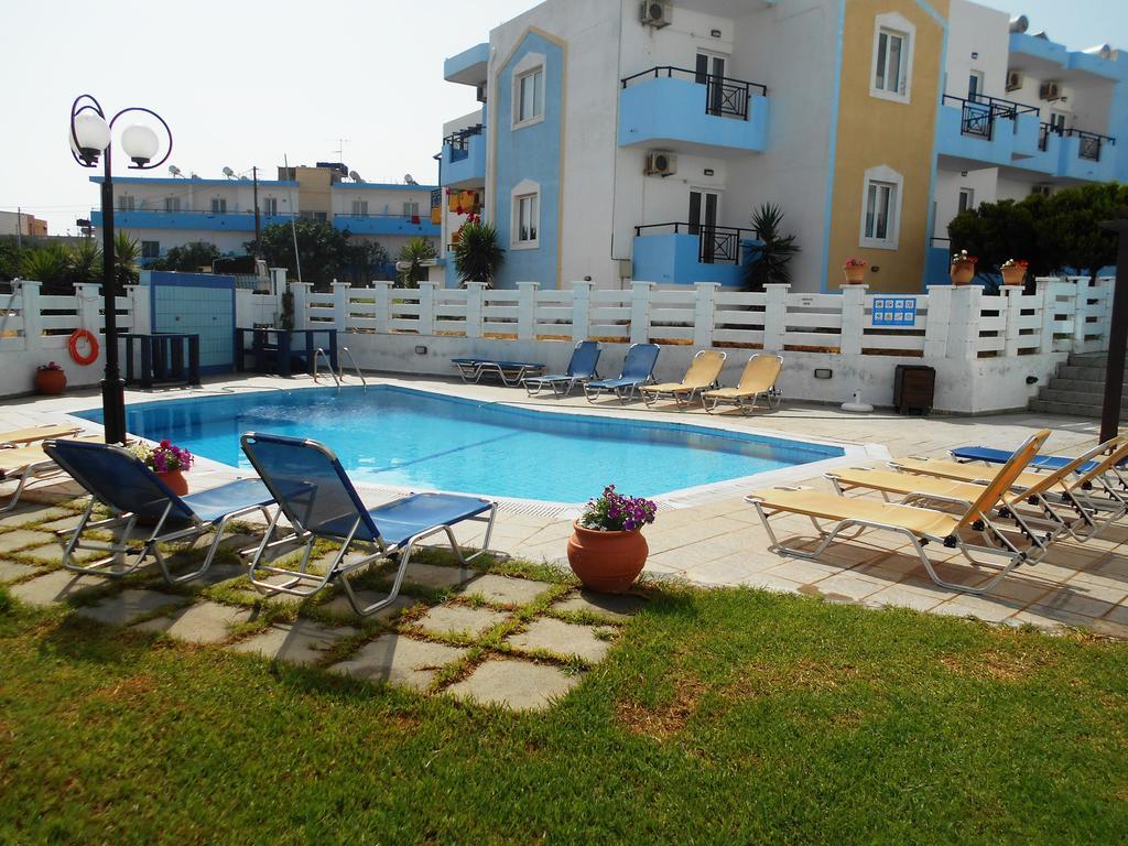 Summer Dreams Malia Esterno foto